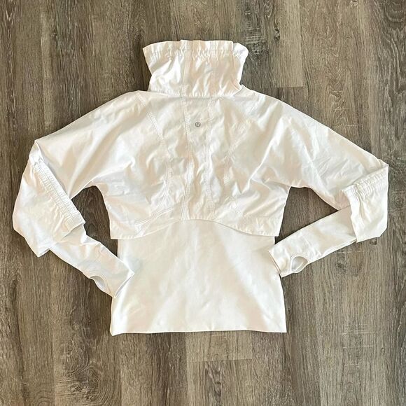 Lululemon Seek the Peak White Jacket - Size: 4 - Picture 16 of 16